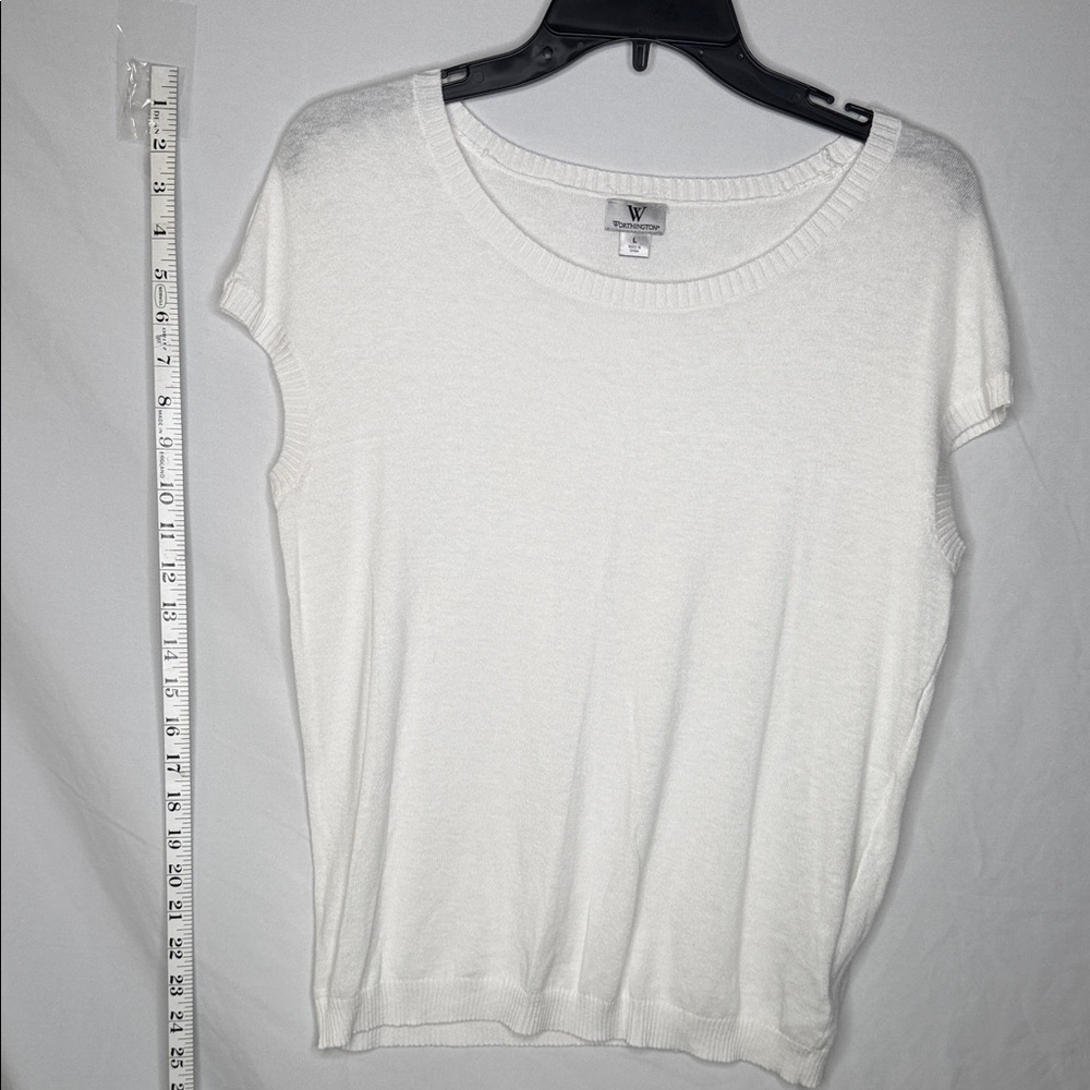 Worthington Classic White Short Sleeve Top